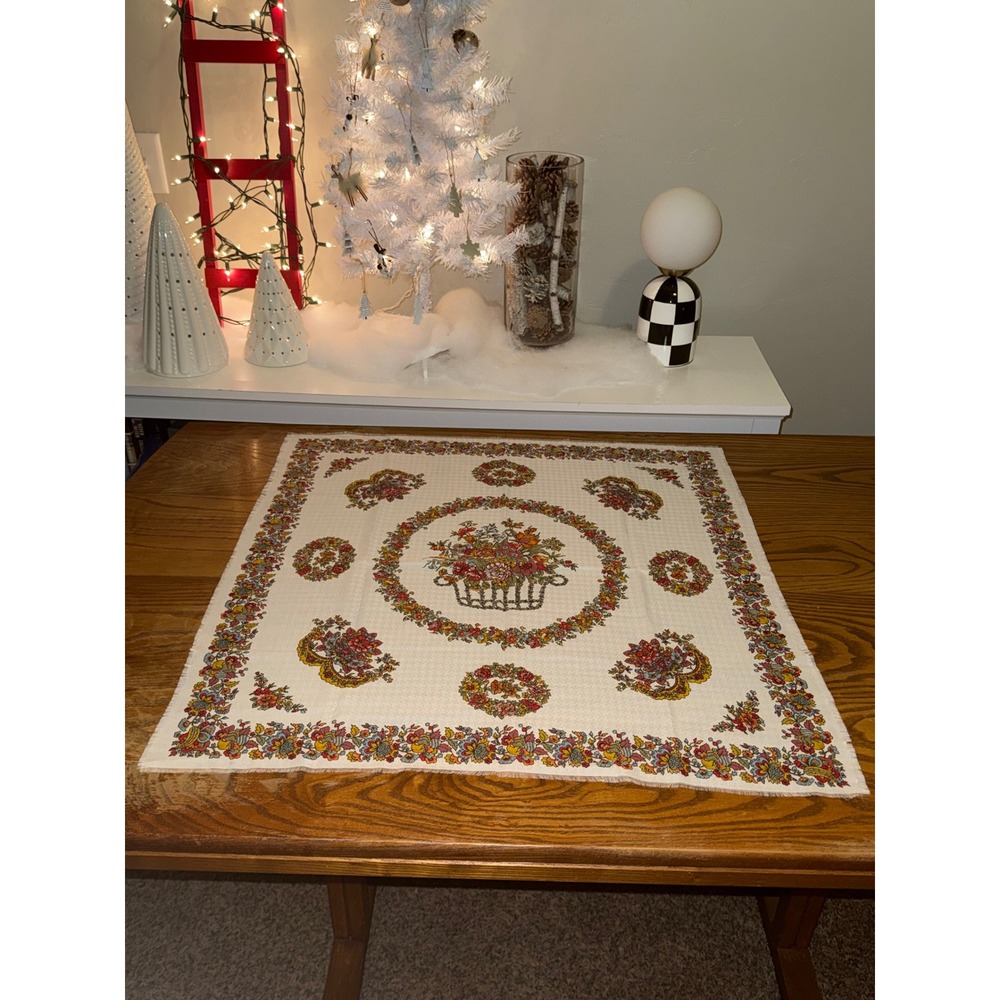 Globus Floral Basket Tablecloth Runner Vintage Handmade Italy 100 Polyester